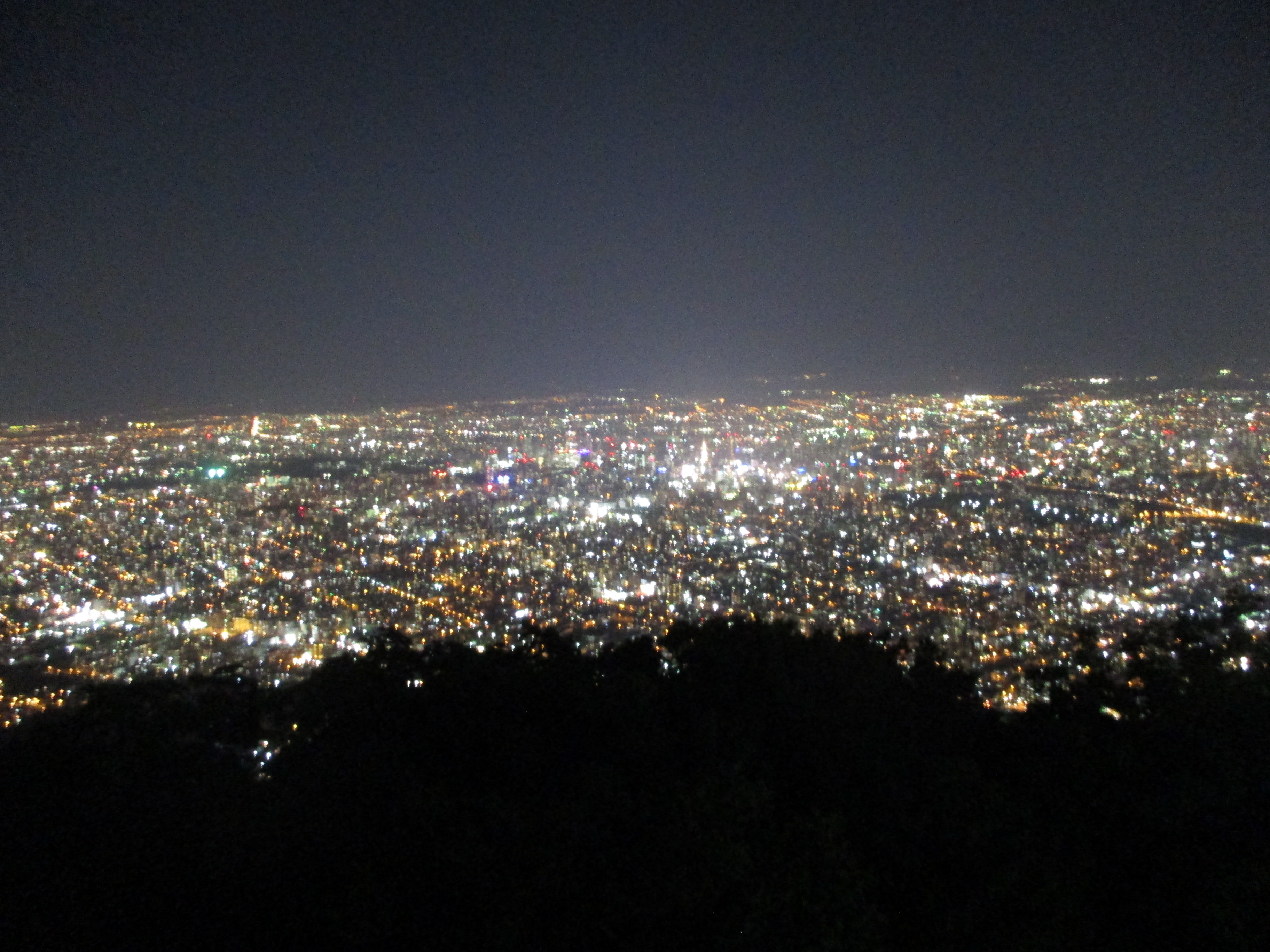 日本新三大夜景である札幌藻岩山の夜景を見に行って来ました。